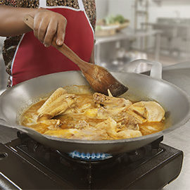 The secret to fried chicken with skin-to-bone deliciousness The secret to fried chicken with skin-to-bone deliciousness