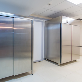 10. Lemari Pendingin / Freezer 10. Lemari Pendingin / Freezer